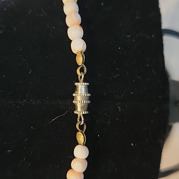 CC7 Vintage (?) Pink Shell Necklace - Picture 5 of 5